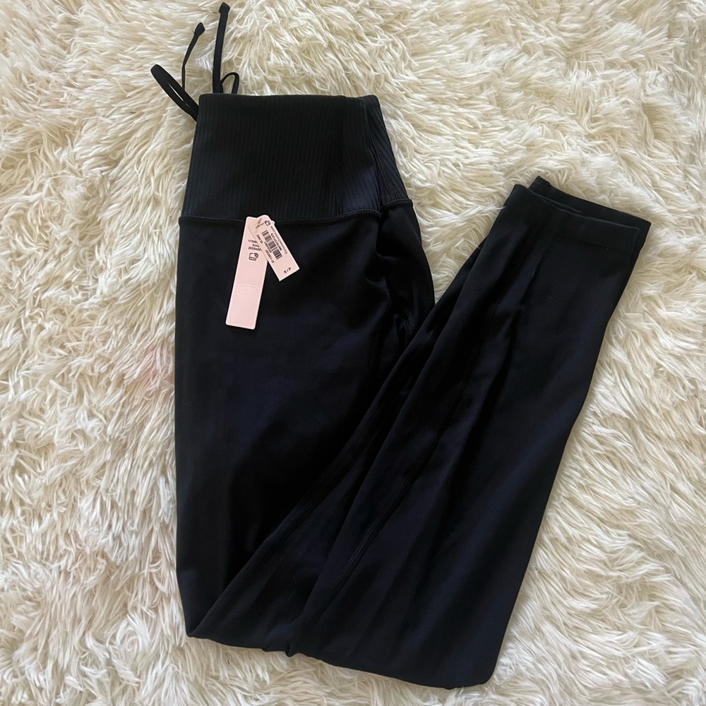 Victoria’s Secret Leggings